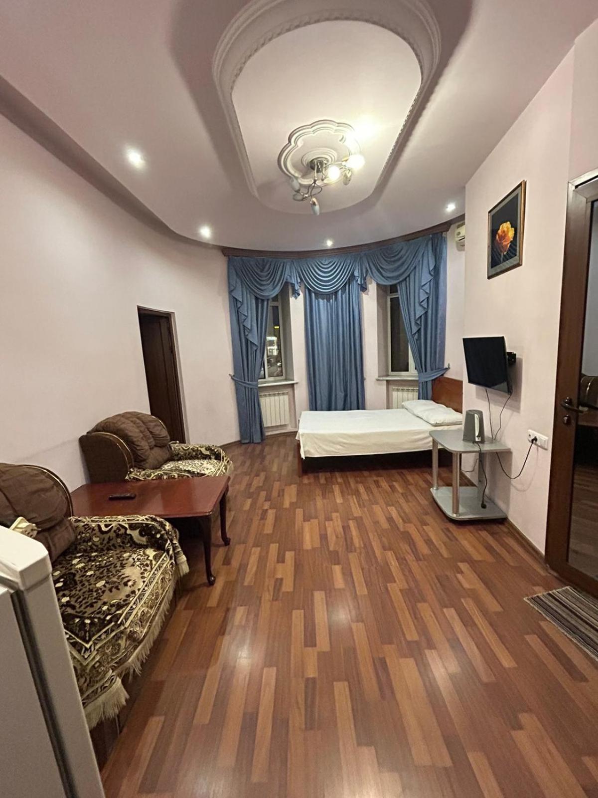 Manand Hotel Yerevan Exterior foto