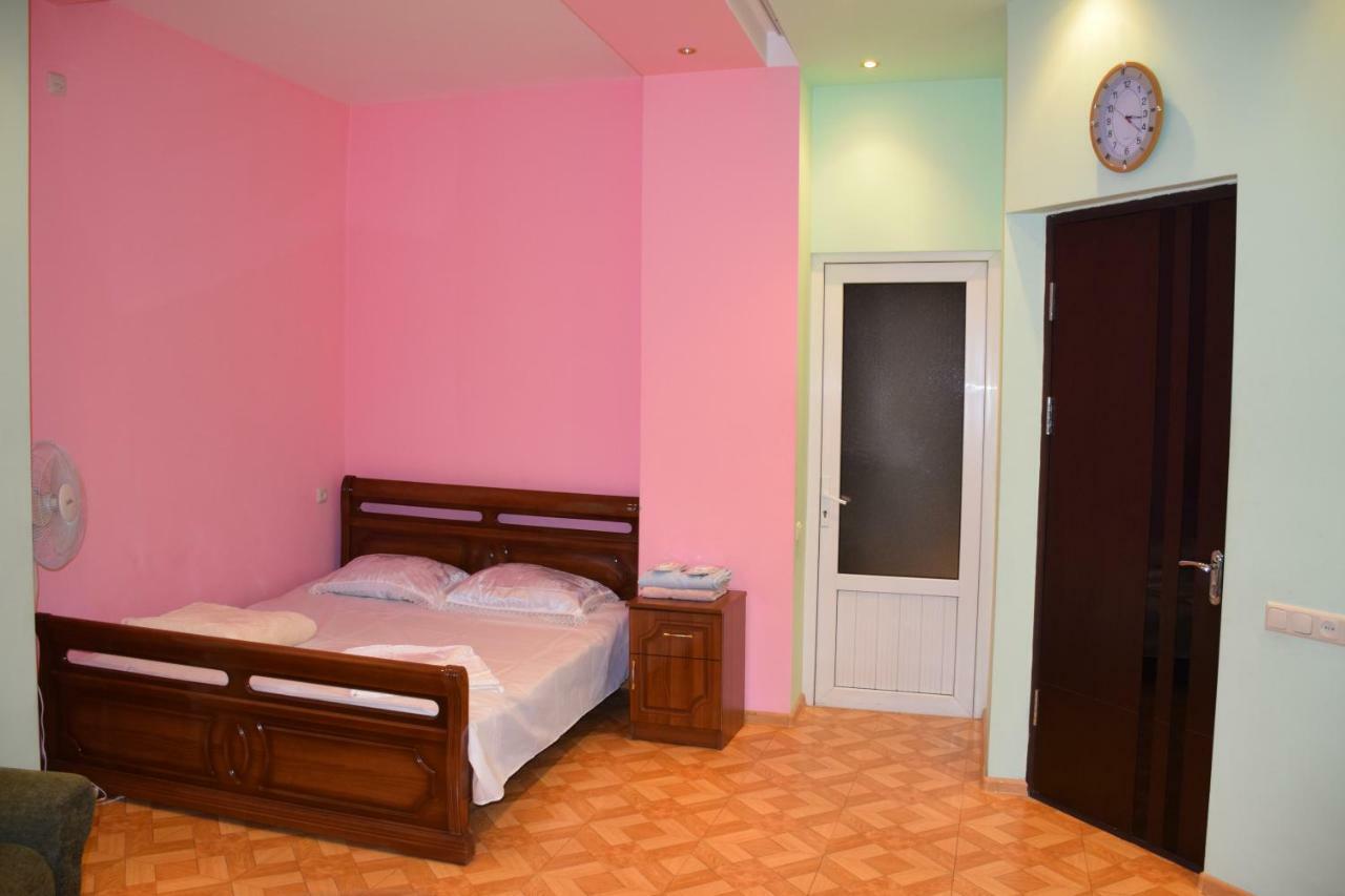 Manand Hotel Yerevan Exterior foto