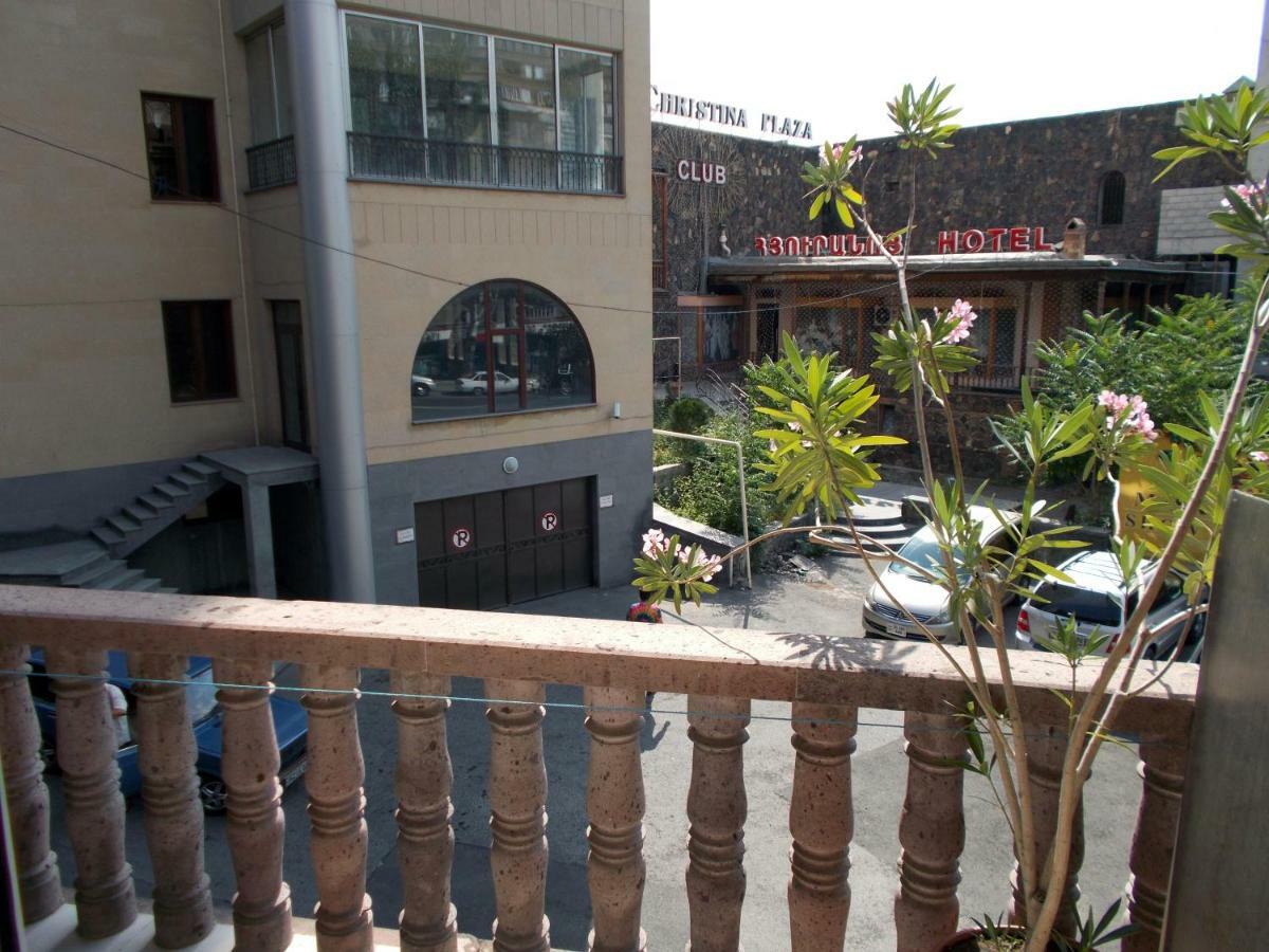 Manand Hotel Yerevan Exterior foto
